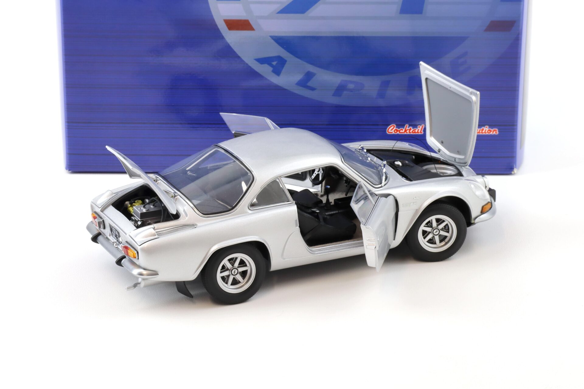 1:18 Kyosho Alpine Renault A110 1600SC 1974 silver metallic 08482S