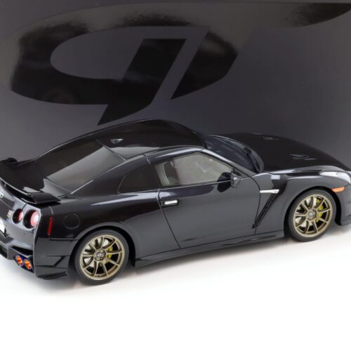 1:18 GT Spirit GT932 Nissan GT-R R35 Takuma Edition Midnight purple 2024