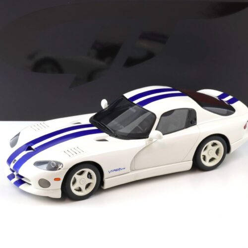1:18 GT Spirit GT940 Dodge Viper GTS Coupe Stone white/ blue stripes 1996