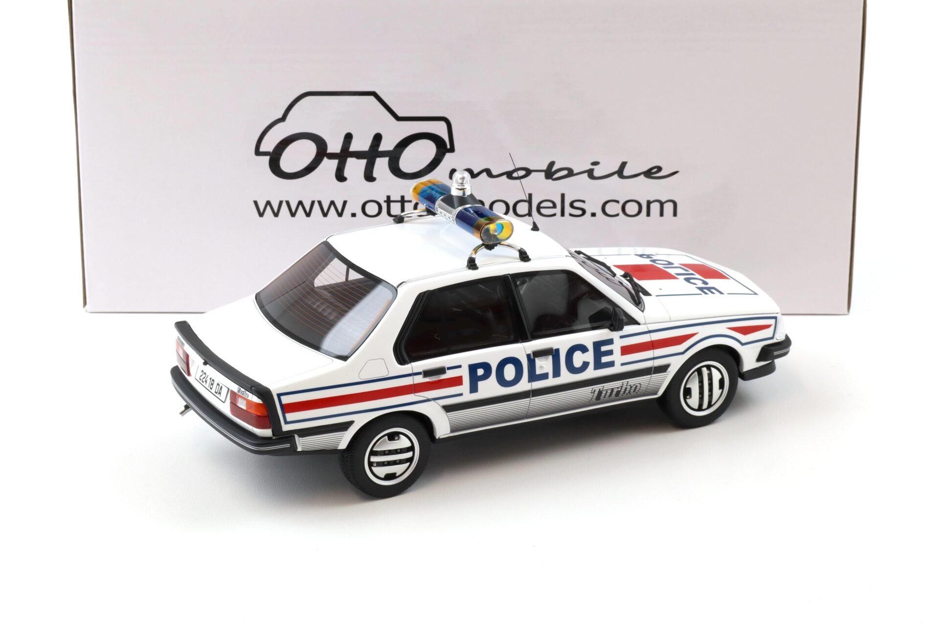 1:18 OTTO mobile OT1156 Renault 18 Turbo Police Nationale white 1982