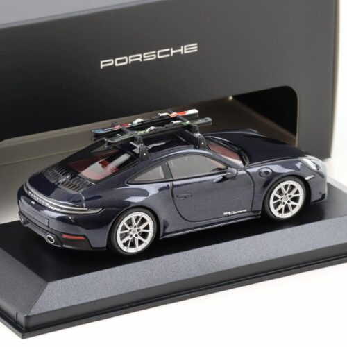 1:43 Minichamps Porsche 911 992.2 Carrera Coupe with Ski Carbon black WAP DEALER