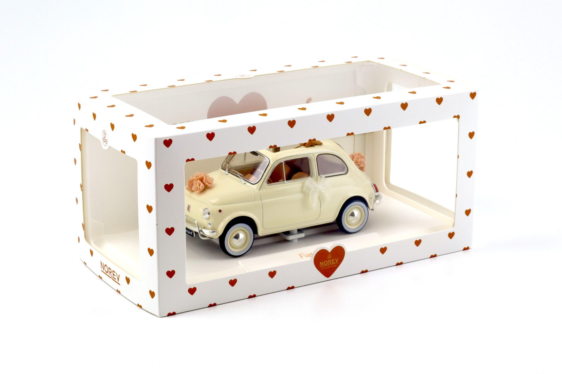 1:18 Norev Fiat 500 L 1968 Ivory Wedding Gift