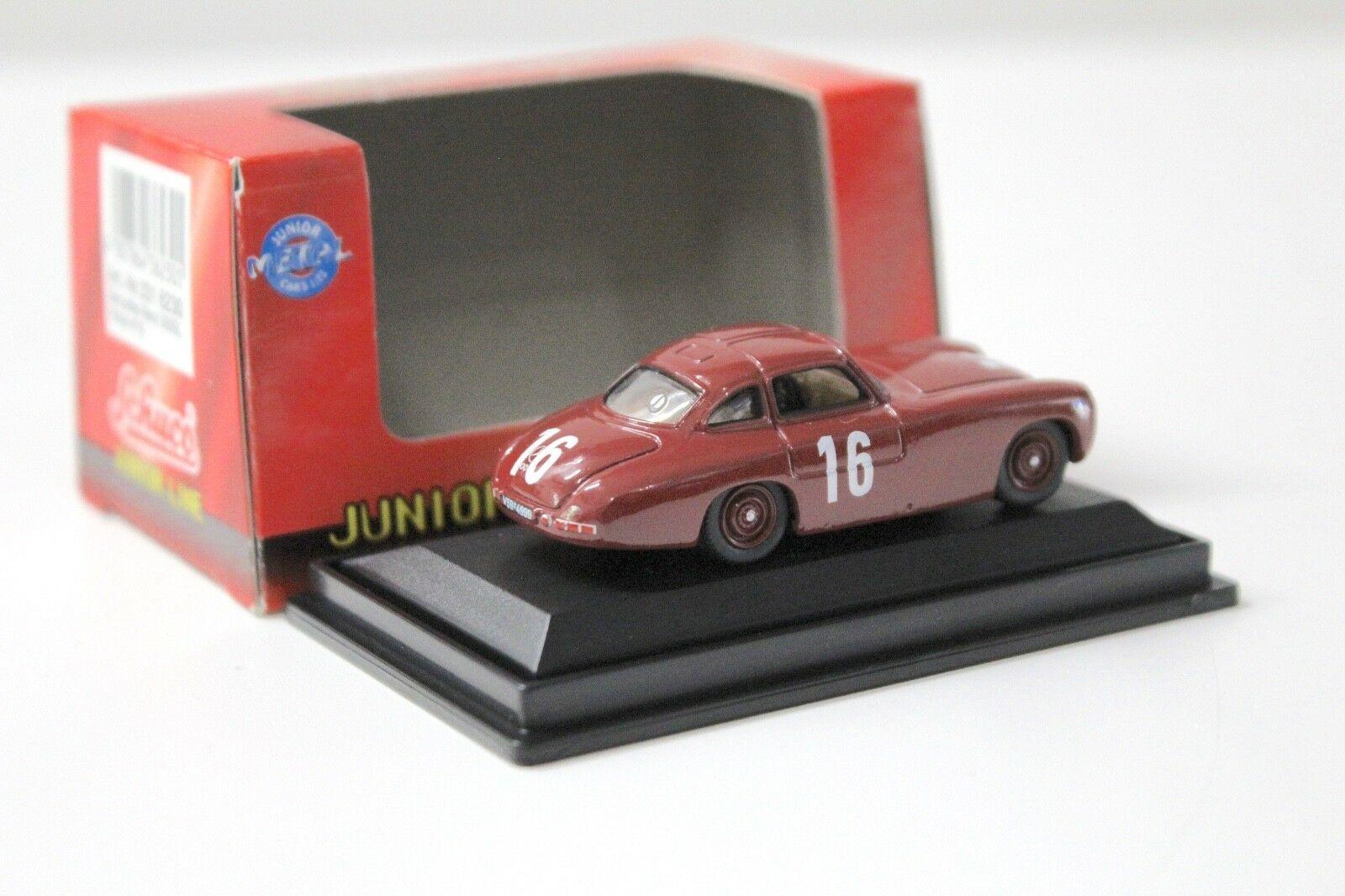 1:72 Schuco Mercedes Benz 300SL red #16