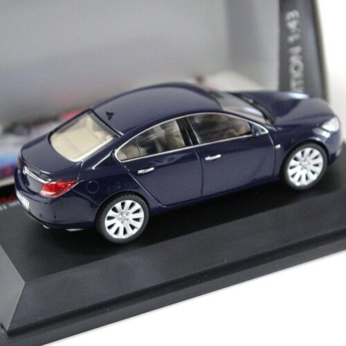 1:43 Schuco Opel Insignia A Limousine dark blue