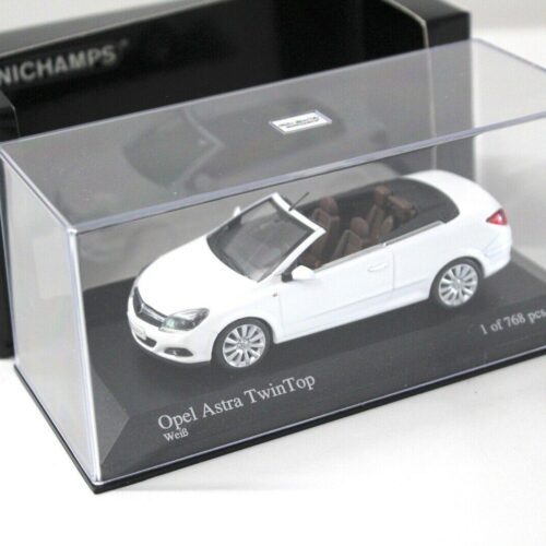 1:43 Minichamps Opel Astra Twin Top 2006 white