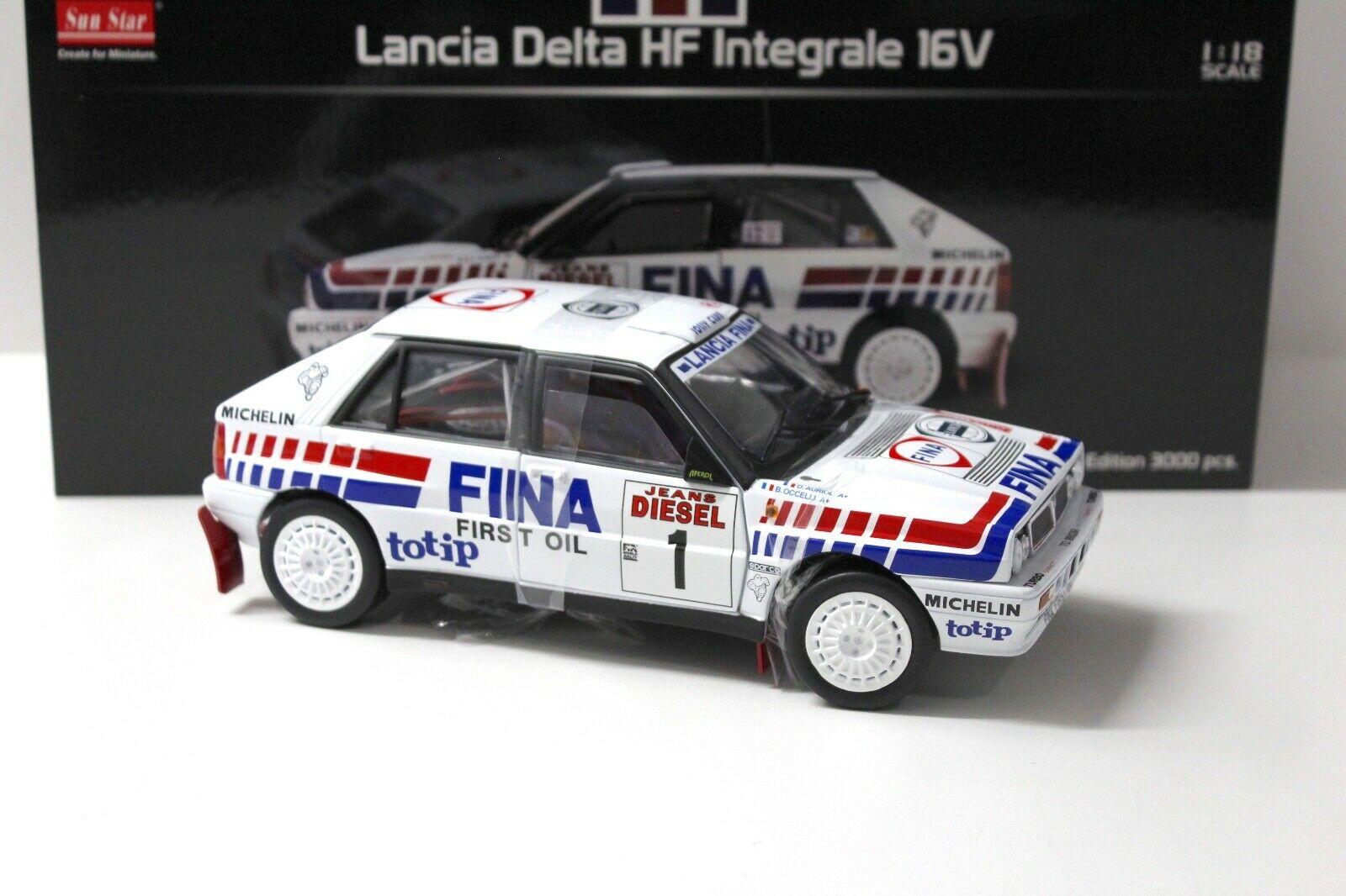 1:18 SunStar Lancia Delta HF Integrale 16V Rallye Sanremo #1 white