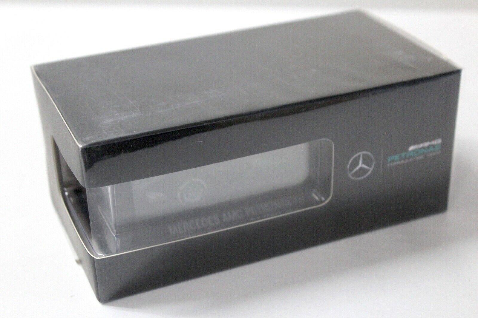 1:43 Minichamps Mercedes AMG Petronas F1 W06 Rosberg 2015 DEALER VERSION