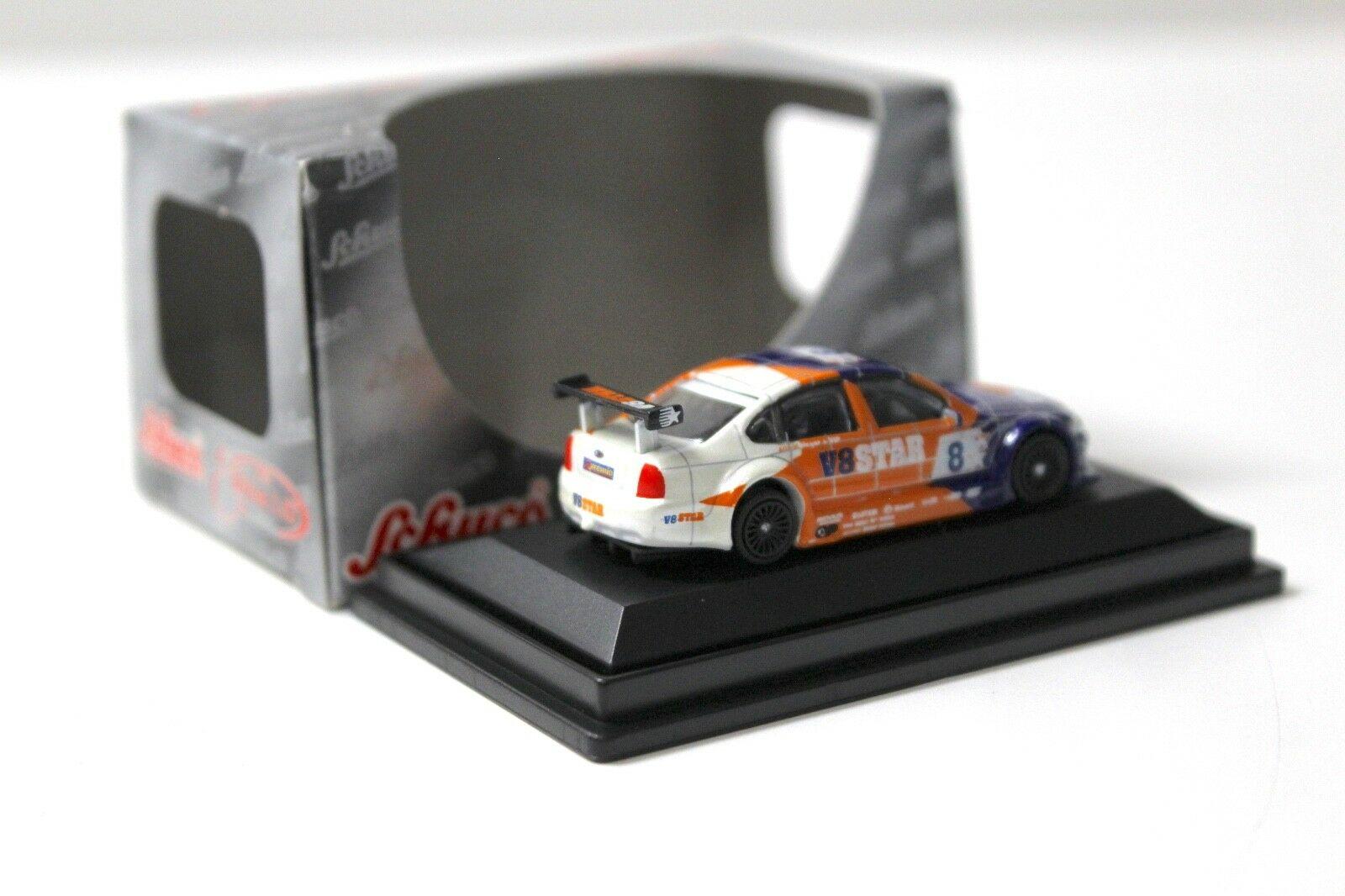 1:87 Schuco V8Star VW Passat 2002 VIP Taxi #8