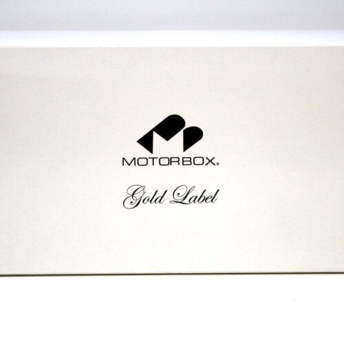 1:18 EXOTO Porsche 910 "Crystal Rainbow" STANDOX red #696