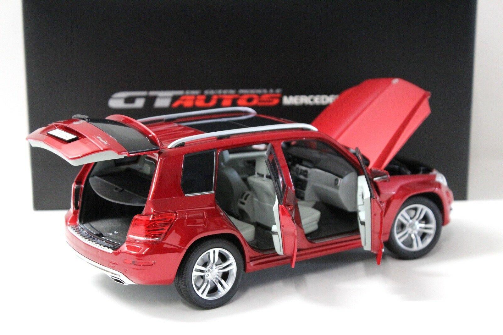 1:18 Welly GTA Mercedes GLK 2013 red SP