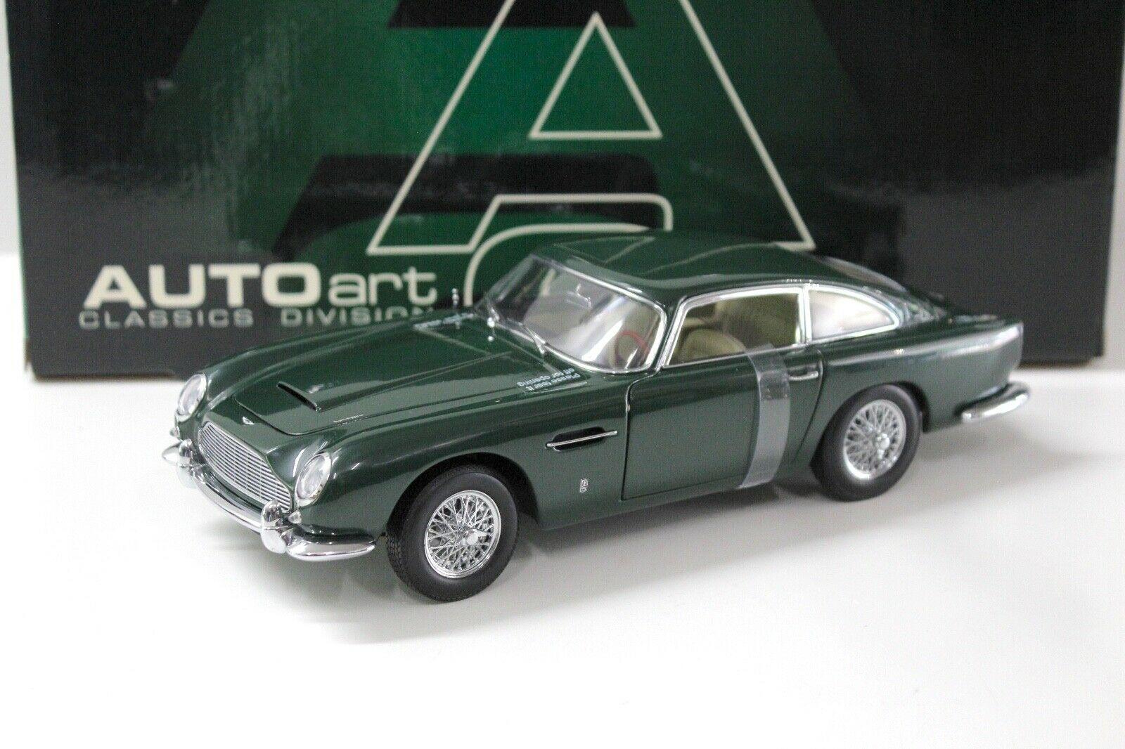 1:18 AUTOart Aston Martin DB5 British Racing green