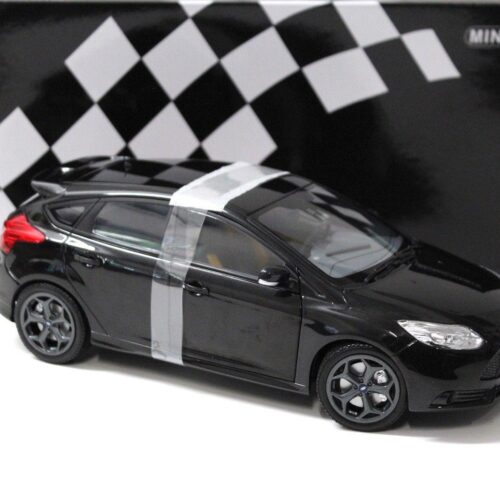 1:18 Minichamps Ford Focus ST 2011 black