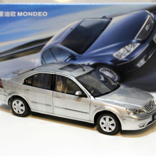 1:18 CHANGAN Ford Mondeo Sedan 2004 silver DEALER VERSION