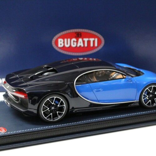 1:18 MR Collection Bugatti Chiron blue/ black Le Patron