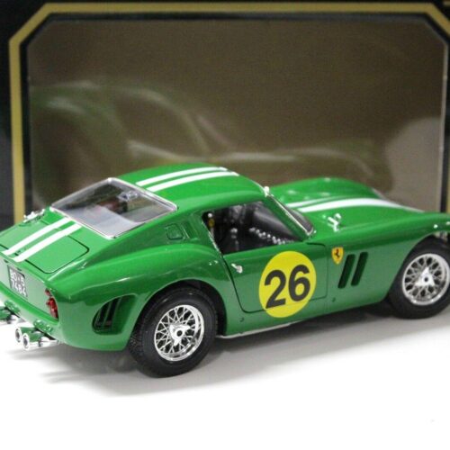 1:18 Bburago Ferrari 250 GTO 1962 green #26