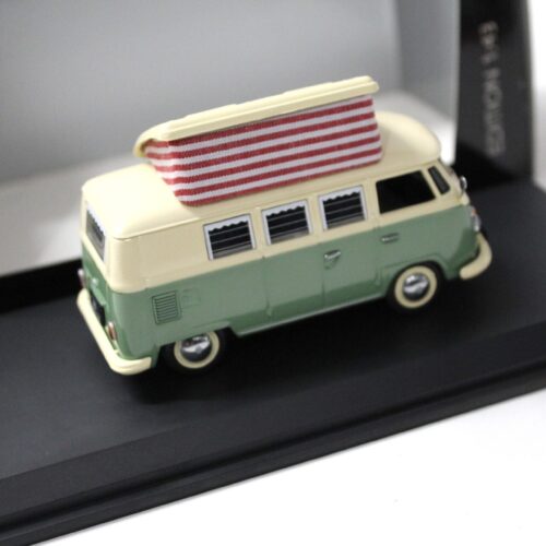 1:43 Schuco Volkswagen VW T1 Campingbus green/ white