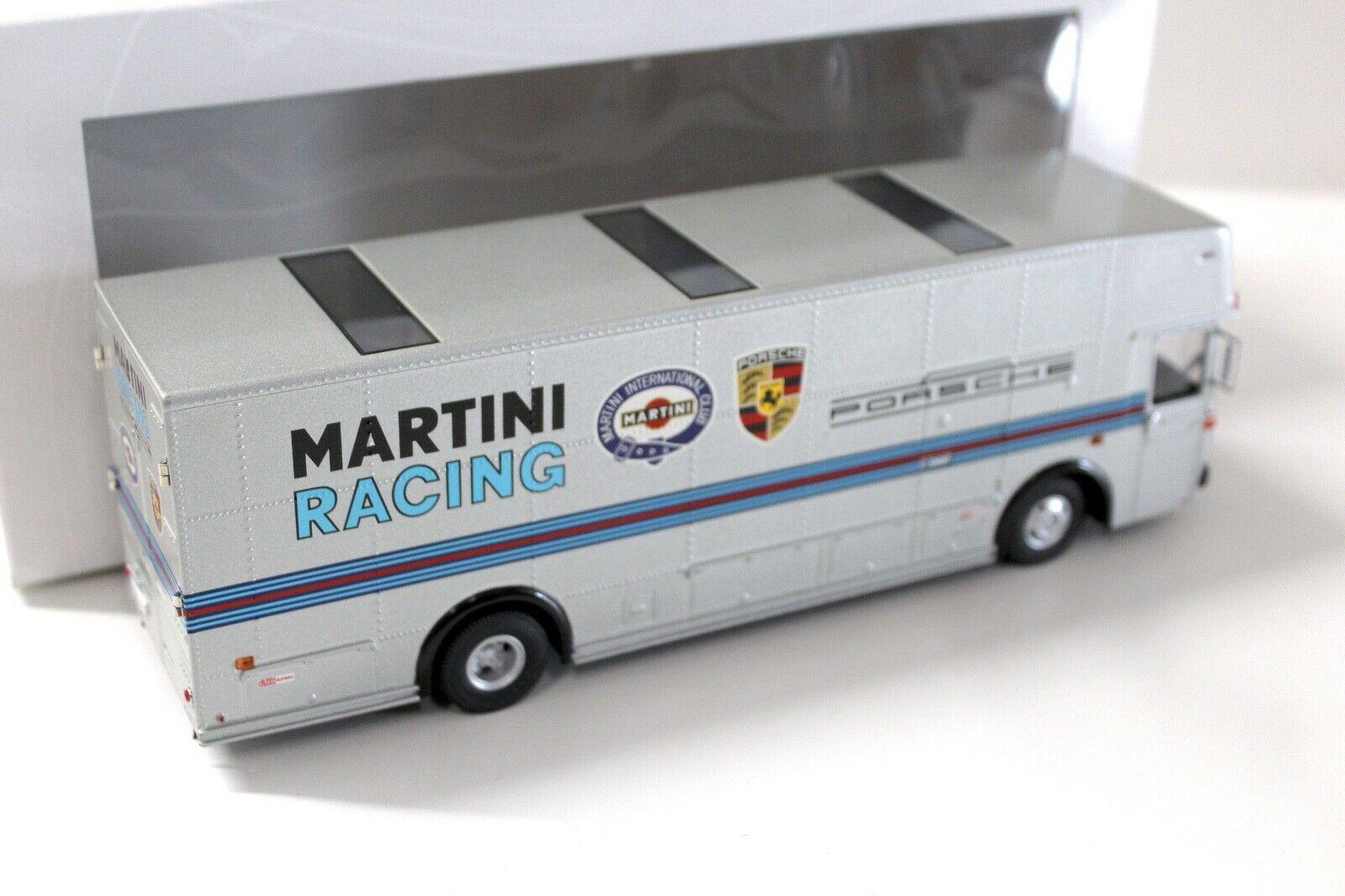 1:43 Premium ClassiXXs Mercedes O317 Porsche Renntransporter "MARTINI RACING"