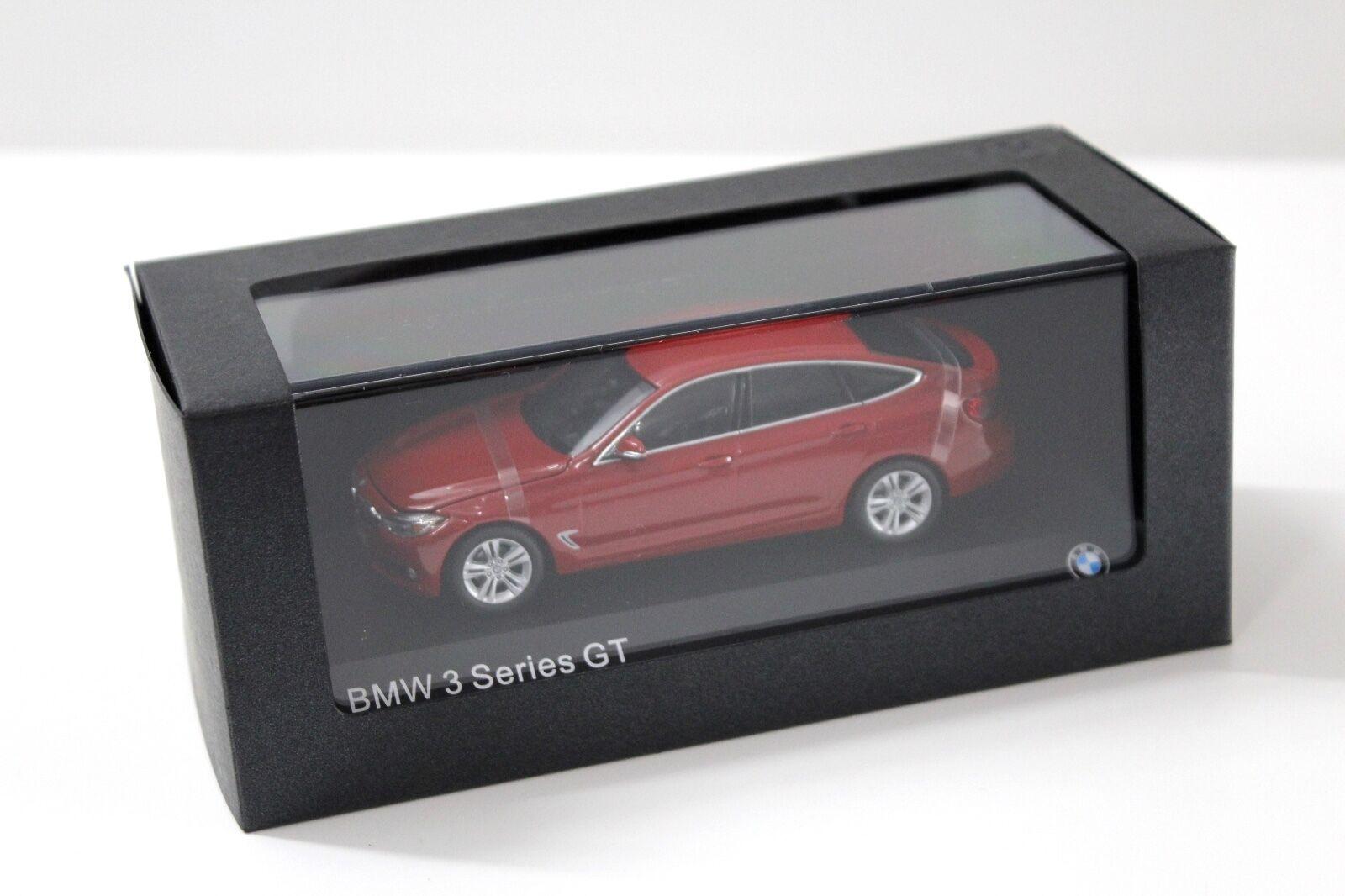 1:43 Paragon BMW 3er / 3 Series GT F34 red DEALER VERSION