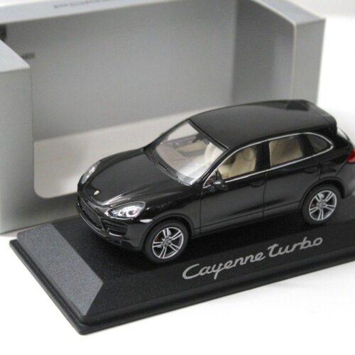 1:43 Minichamps Porsche Cayenne Turbo black DEALER VERSION