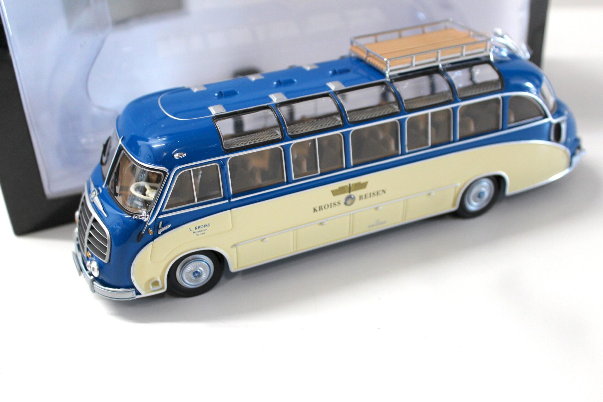 1:43 Minichamps Setra S8 Bus Panorama 1953 blue/ ivory Kroiss-Reisen