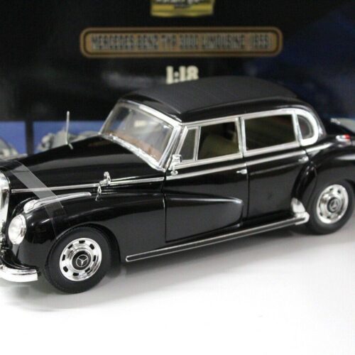 1:18 Ricko Mercedes Typ 300C Limousine 1955 black