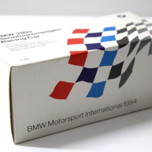 1:43 Minichamps BMW 318is Stannic TCC Â´94 #3 DEALER VERSION