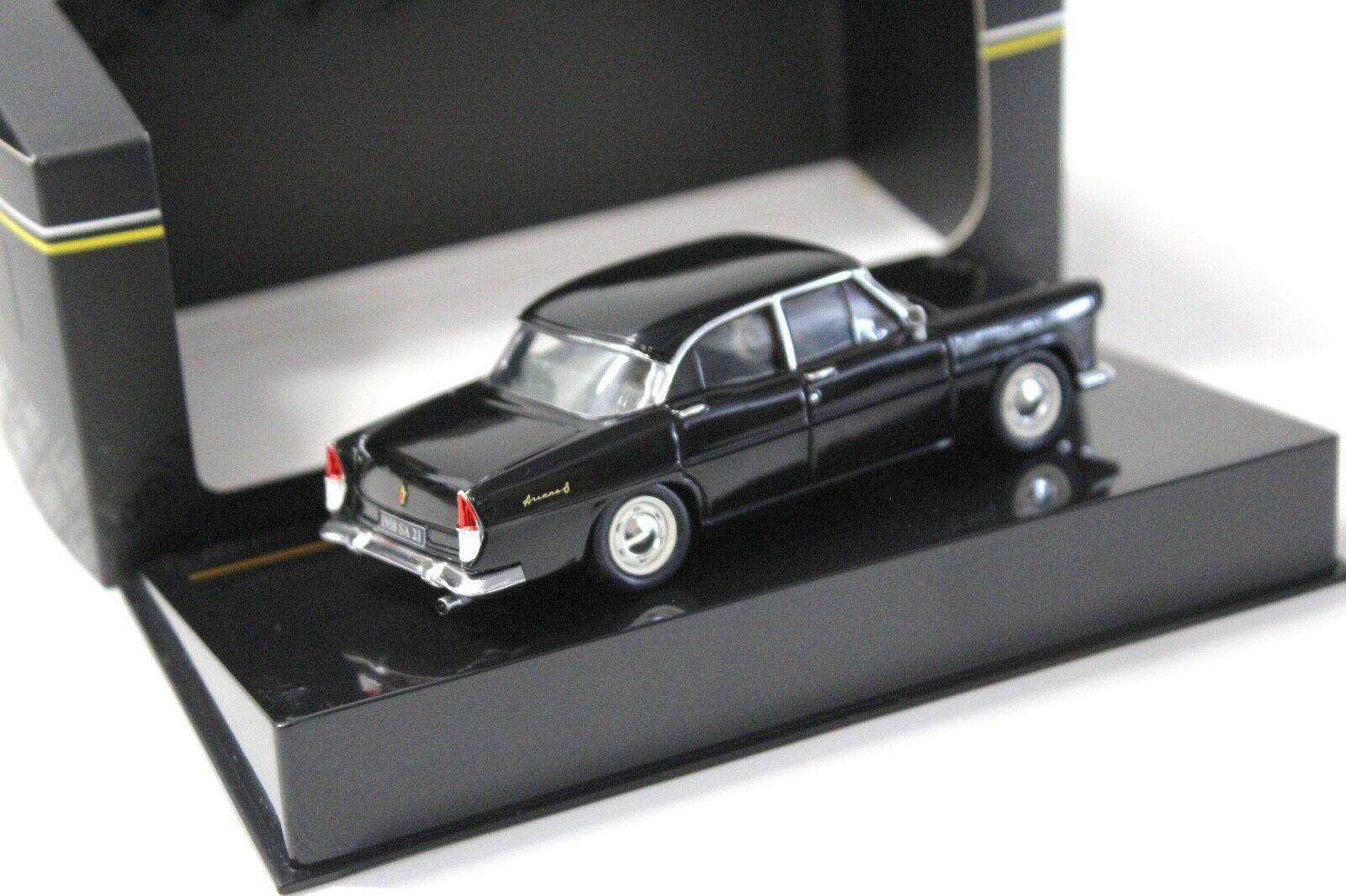1:43 IXO Simca Ariane 8 black 1958