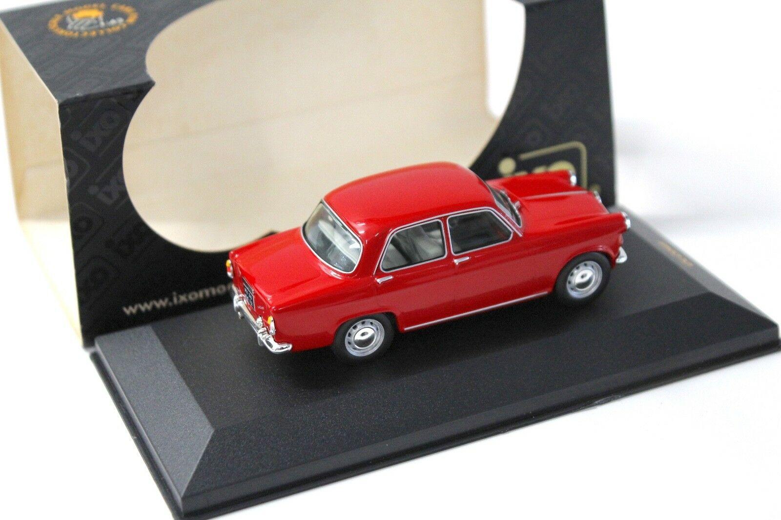 1:43 IXO Alfa Romeo Gulietta Berlina 1956 red
