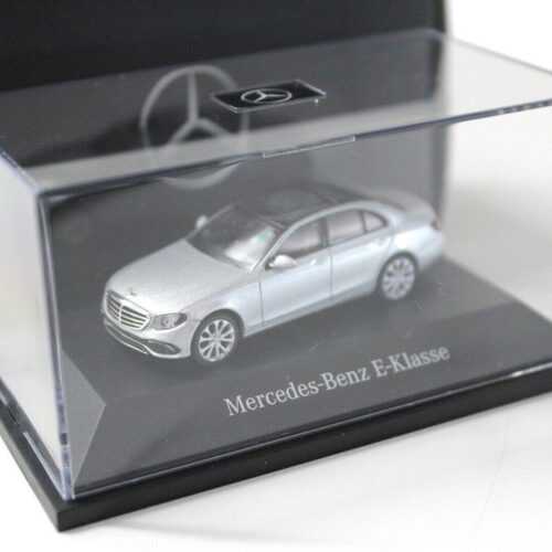 1:87 Wiking Mercedes E-Klasse W213 Sedan silver DEALER VERSION