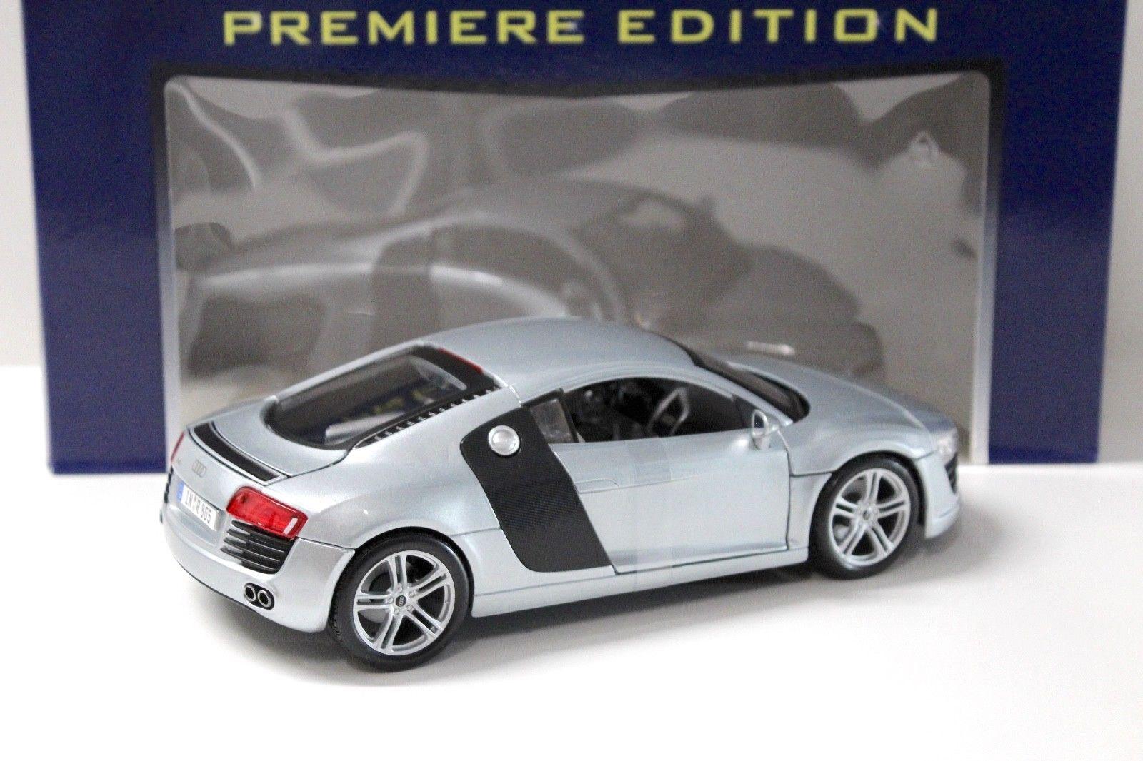 1:18 Maisto Audi R8 Coupe silver