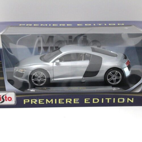 1:18 Maisto Audi R8 Coupe silver