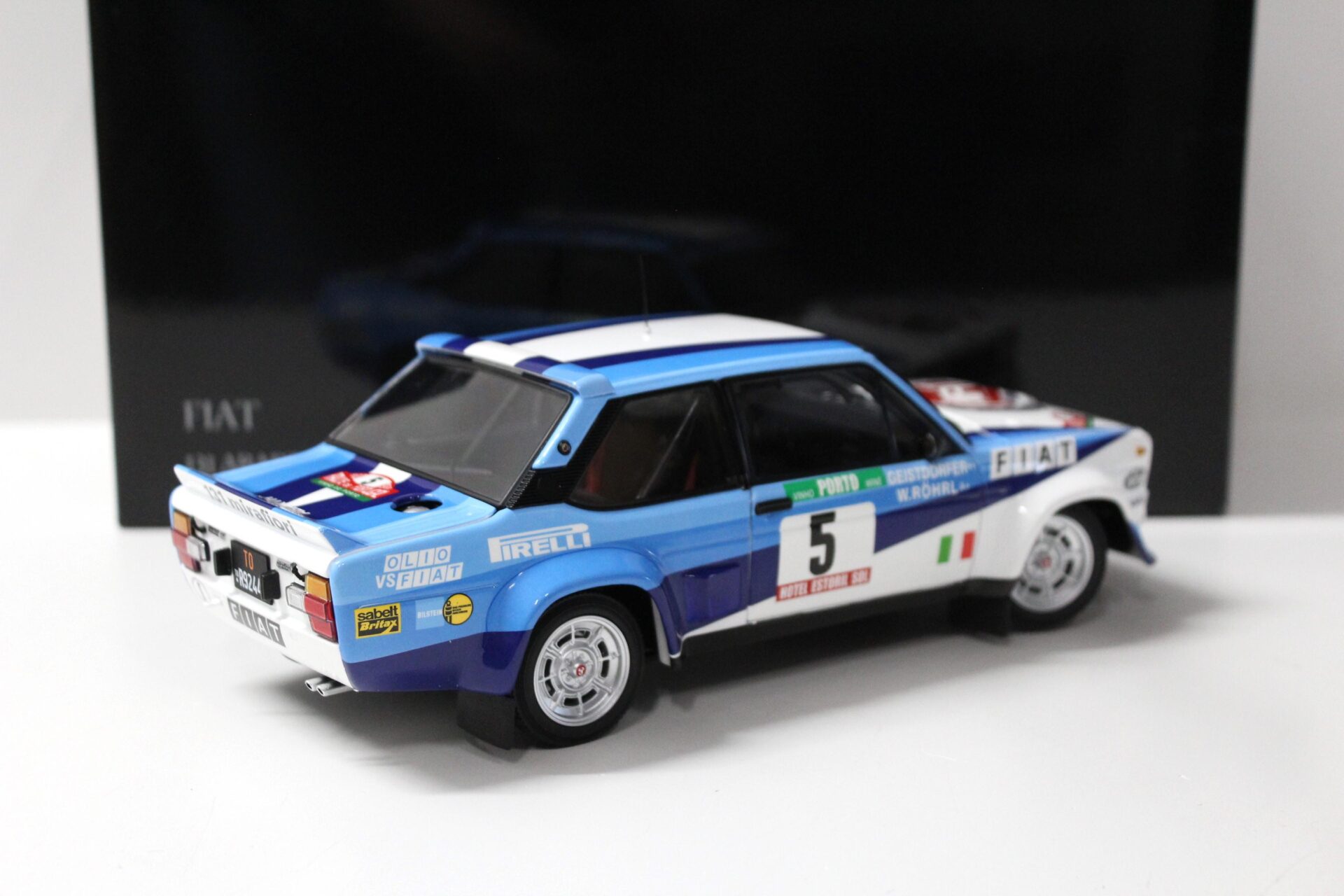 1:18 Kyosho Fiat 131 ABARTH Rally Portugal 1980 Röhrl/ Geistdörfer #5