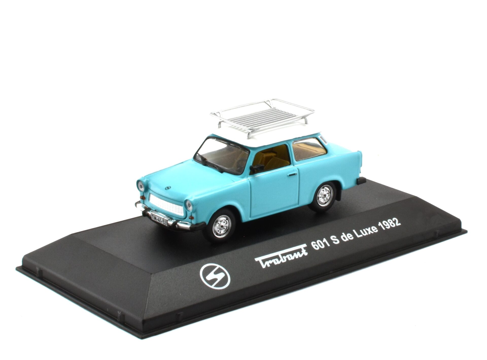 1:43 Atlas Trabant 601 S de Luxe 1982 mit Dachträger blue/ white