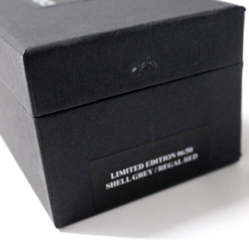 1:43 ATC Model 1956 Rolls Royce Hooper Cloud Empress Line Saloon red