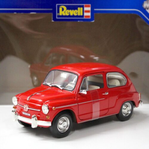 1:18 Revell Fiat 600 D red