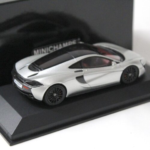 1:43 Minichamps McLaren 570GT Coupe 2017 silver metallic DEALER VERSION