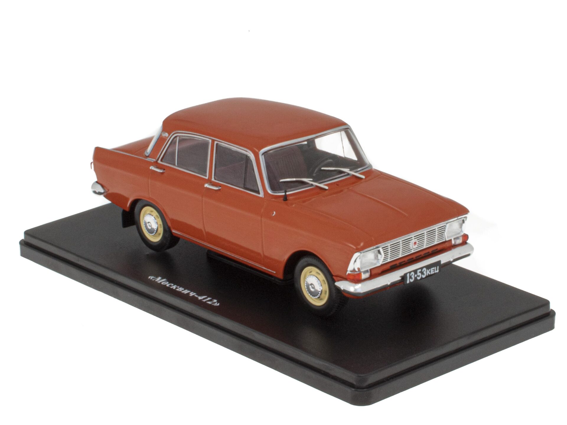 1:24 Hachette East Legendary Moskvitch 412 Sedan 1969 orange