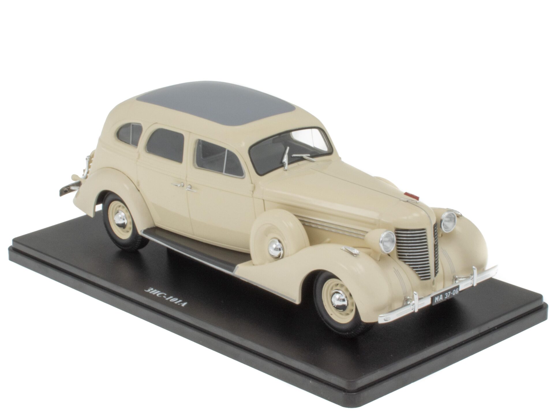 1:24 Hachette East Legendary ZIS-101A Limousine beige 1939