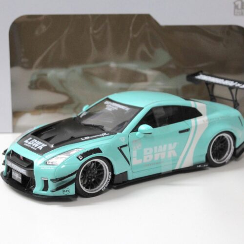 1:18 Solido Nissan GT-R (R35) Liberty Walk LB Performance Type 2 mint green