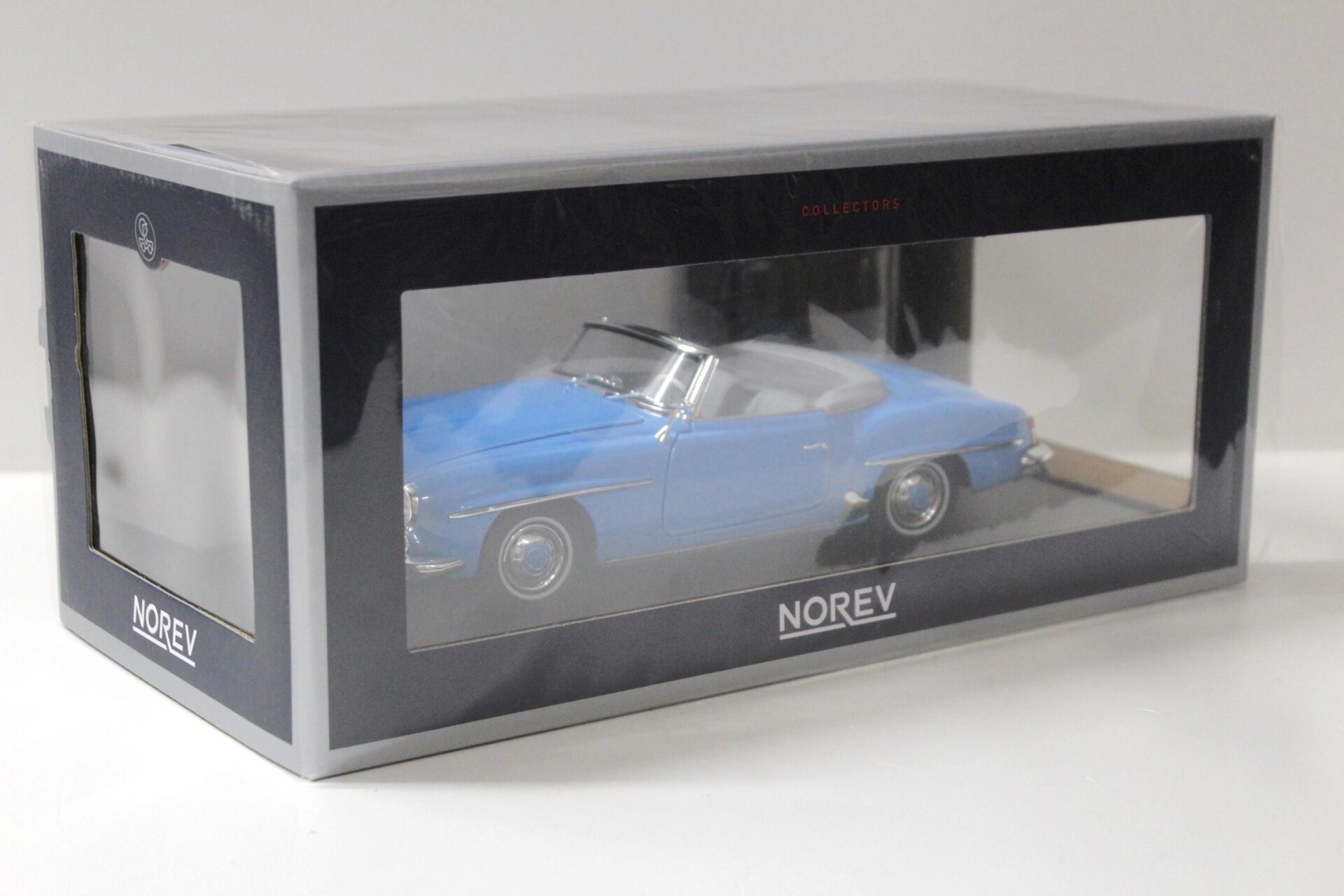 1:18 Norev Mercedes 190 SL Cabriolet 1957 blue