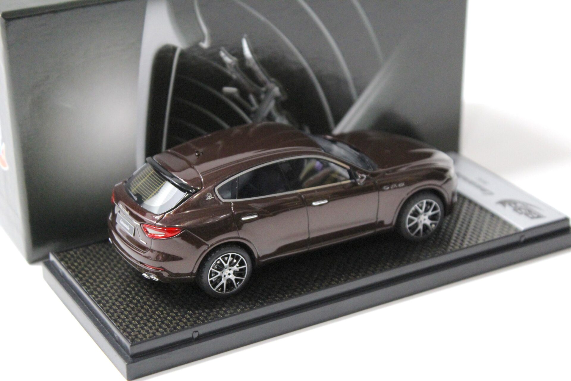 1:43 BBR Maserati Levante 2016 Rame Bordeaux red metallic
