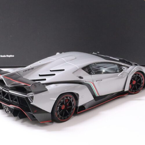 1:18 AUTOart Lamborghini Veneno 2013 grey metallic
