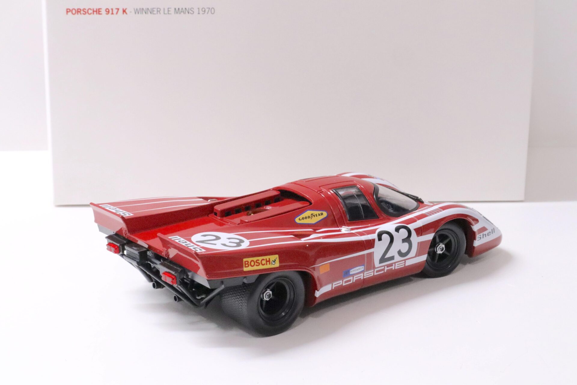 1:18 Norev Porsche 917K Winner Le Mans 1970 red #23 DEALER VERSION