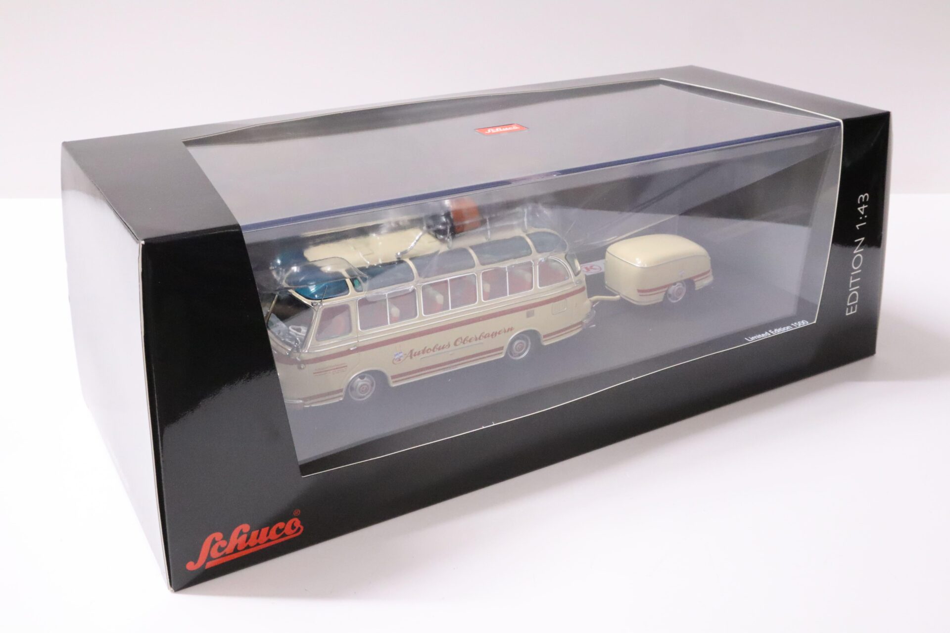 1:43 Schuco Setra S6 Reisebus mit Anhänger "Autobus Oberbayern" beige