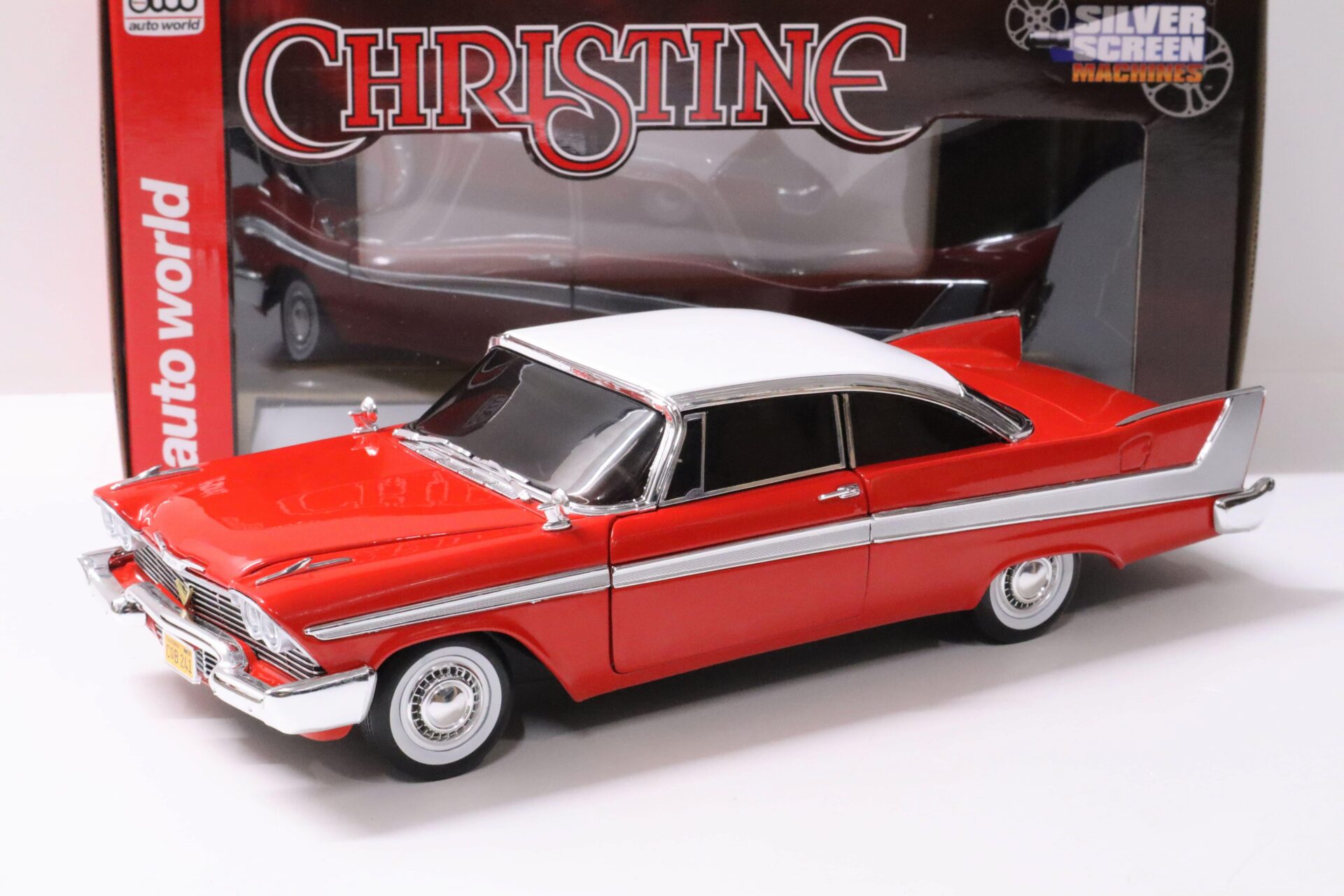 1:18 Auto World 1958 Plymouth Fury CHRISTINE red/ white roof
