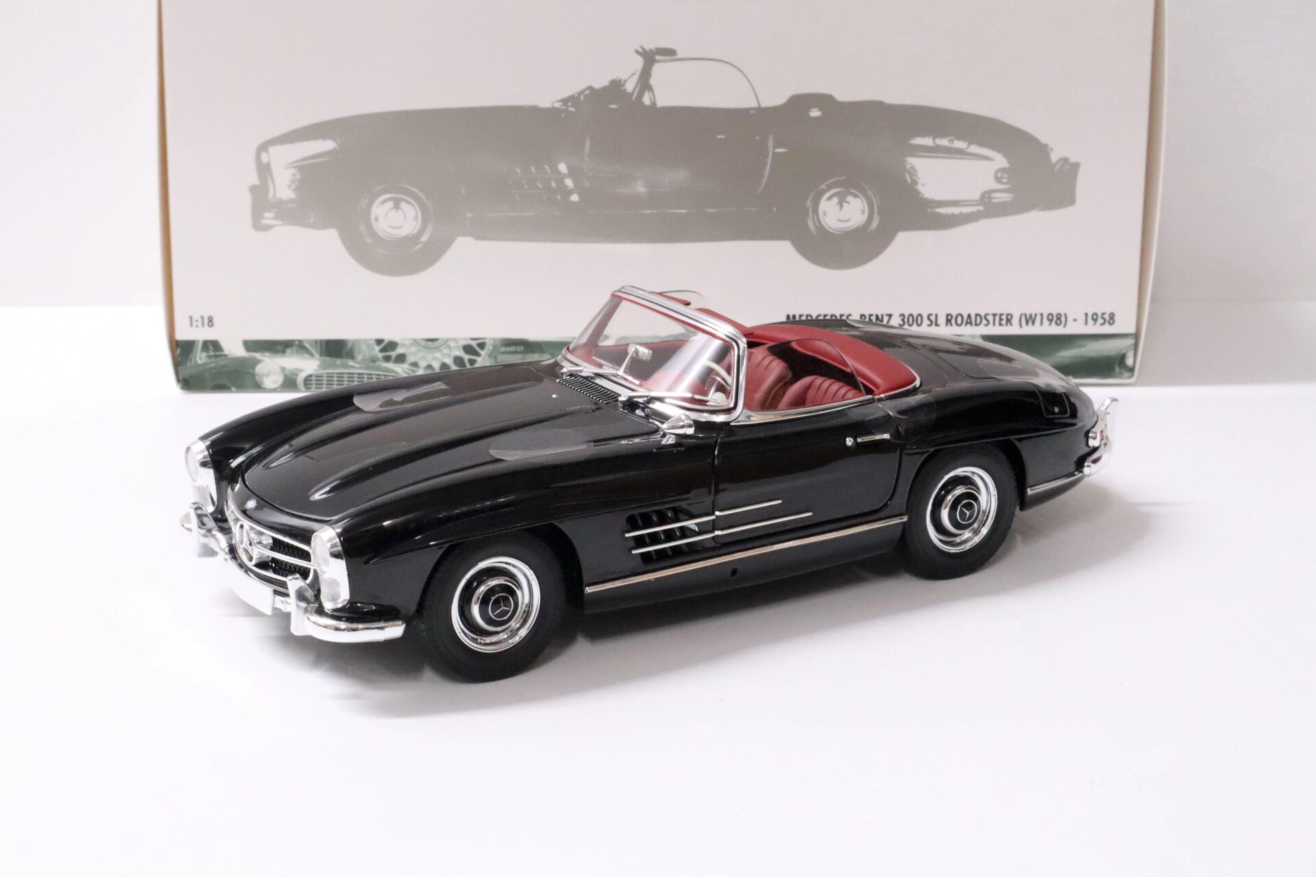 1:18 Minichamps Mercedes 300SL Roadster (W198) black 1958