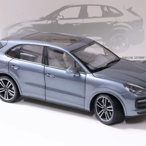 1:18 Minichamps Porsche Cayenne Turbo S blue metallic 2017 - FULL OPENINGS