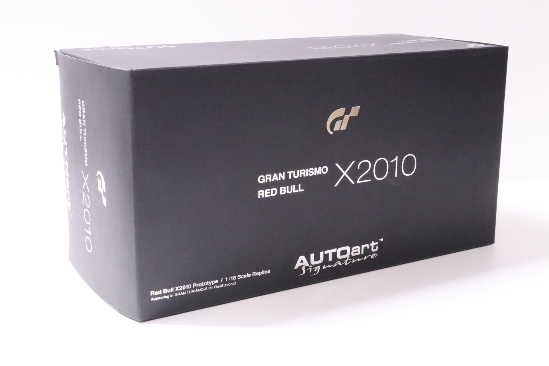 1:18 AUTOart Red Bull X2010 Gran Turismo Prototype Carbon black