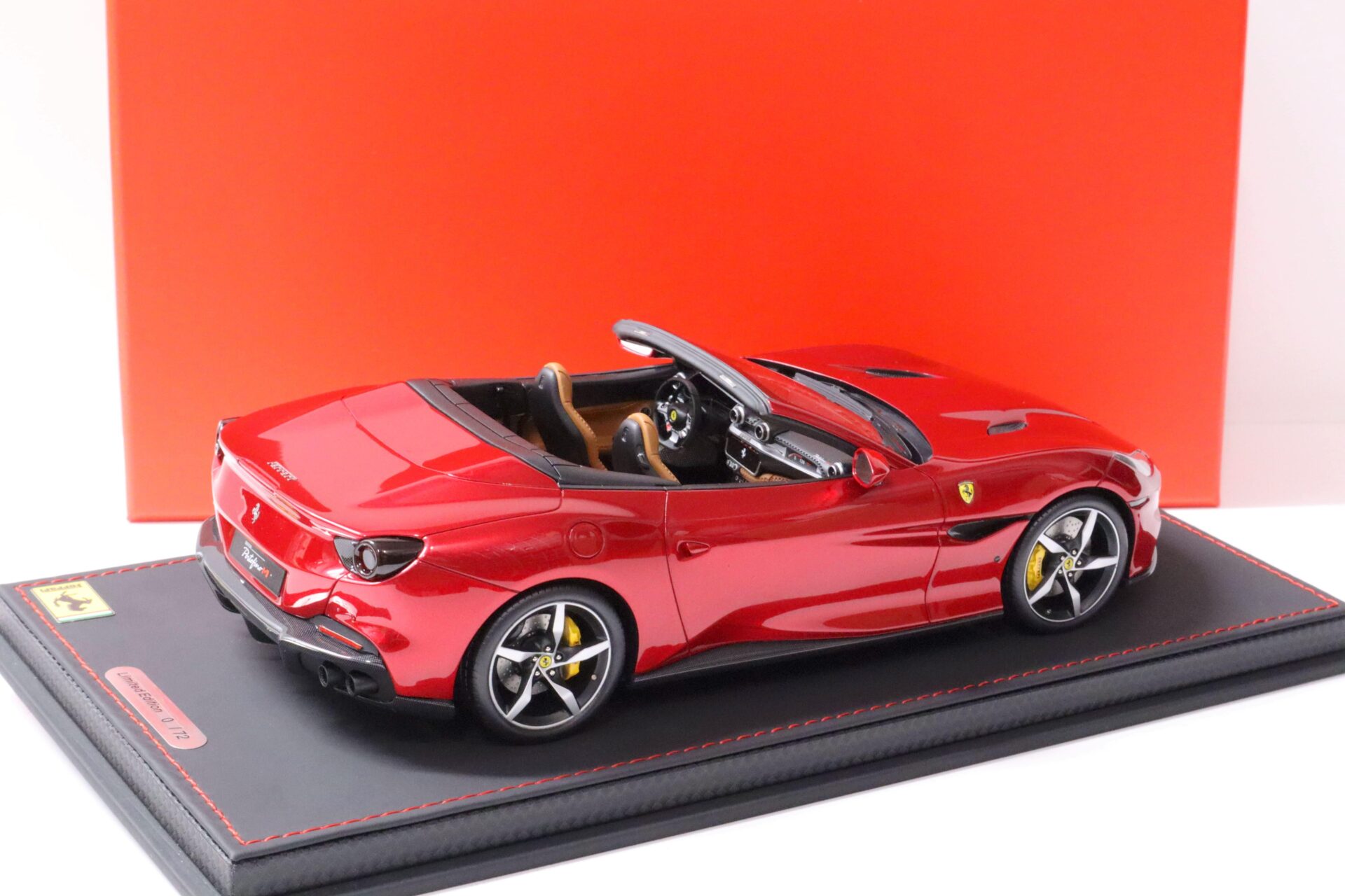 1:18 BBR Ferrari Portofino M Spider Rosso Portofino red with display - Limited 70 pcs.