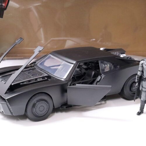 1:18 Jada Toys 2022 Batmobile Batman with Figure matt black + Lights